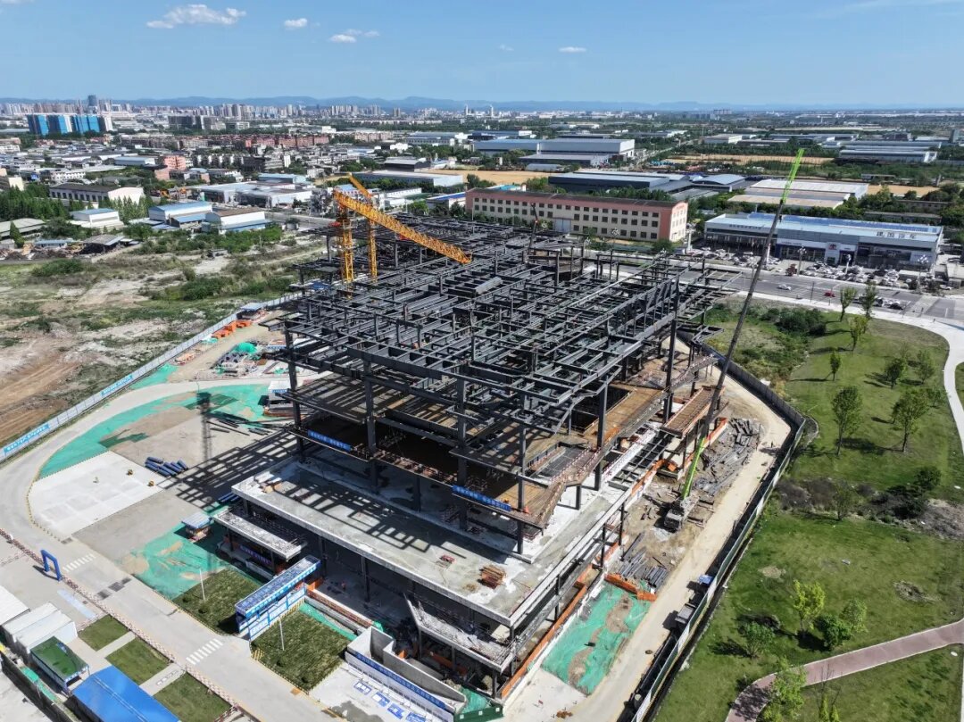 一線傳真│奮斗不止，筑鼎未來——市博物館建設(shè)項(xiàng)目主體結(jié)構(gòu)順利封頂